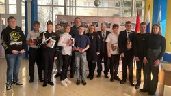 Девять 14-летних жителей Борисовского района получили паспорта сегодня