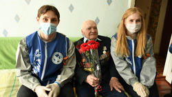 Борисовские ветераны получили подарки к 9 Мая