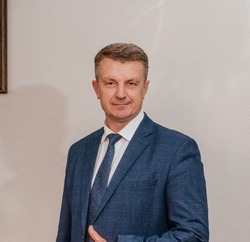 Владимир Переверзев: «Это праздник самой активной, динамичной и креативной части нашего общества»