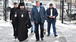 Епископ Софроний совершил праздничную Литургию в селе Крюково Борисовского района