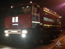 Сотрудники МЧС ликвидировали пожар в хуторе Никольский