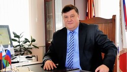 Николай Давыдов поздравил жительниц Борисовского района с Международным женским днём
