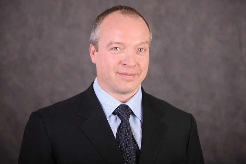 Андрей Скоч поздравил жительниц Белгородской области с Международным женским днём