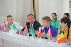 Школьник из Белгорода представит Россию в Молодёжном парламенте БРИКС