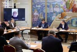 Губернатор Вячеслав Гладков провёл заседание Попечительского совета