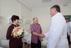 Шуваев навестил пострадавших при атаках ВСУ белгородцев