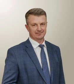 Владимир Переверзев поздравил представителей бизнес-сообщества с праздником