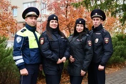 При исполнении семейных обязанностей. Своими историями поделились семьи полицейских