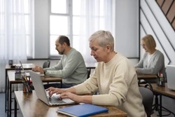 Свыше 1800 белгородцев прошли обучение цифровой грамотности в МФЦ за 2025 год