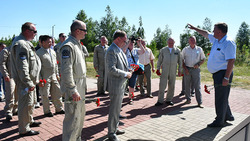 Борисовцы пообщались с лётчиками пилотажной группы «Русские витязи»
