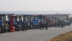 Инспектор Гостехнадзора провёл техосмотр сельскохозяйственной техники в Борисовке