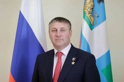 Александр Шуваев поздравил представителей бизнес-сообщества с Днём российского предпринимательства