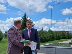  Врио губернатора Александр Шуваев посетил Прохоровский округ