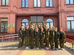 Школьницы Борисовского района приняли участие в сборах «Армата»