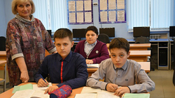 Директор Борисовской школы №4 получила грамоту губернатора региона