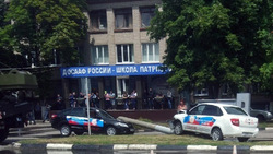 Женщина сбила столб во время сдачи экзамена по вождению в Белгороде