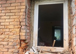 Специалисты восстановили пять домов после обстрелов в Борисовском районе за прошедшую неделю 