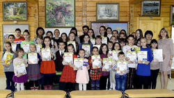 Победители зонального конкурса «Мир глазами детей» получили награды в Борисовке