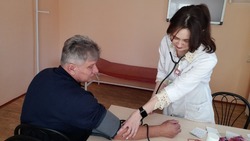 Коллектив Хотмыжского офиса семейного врача активно проводит агитационную работу с населением 