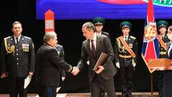 Руководитель Белгородской области поздравил сотрудников и ветеранов погранслужбы
