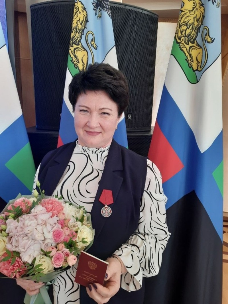 Учитель  Борисовской  СОШ Татьяна Семёнова получила государственную награду 