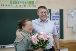  Александр Шуваев посетил Новооскольскую школу №1 с углублённым изучением отдельных предметов