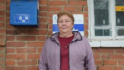 Рита Квитко проработала почтальоном в Краснокутском почтовом отделении 12 лет 
