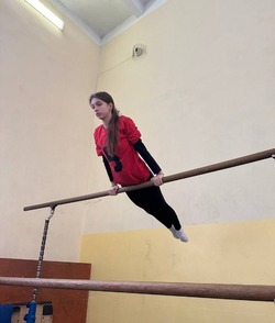 Команда Борисовской СОШ победила в районных соревнованиях по гимнастике