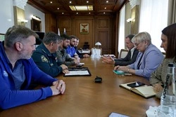 Вячеслав Гладков: 30 тонн гуманитарной помощи доставили в Белгородскую область