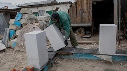 Вячеслав Гладков пообещал президенту обеспечить высокие темпы восстановления разрушенных домов