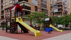 Вячеслав Гладков рассказал об установке трёх детских игровых площадок в Борисовском районе