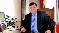 Николай Давыдов поздравил жительниц Борисовского района с Международным женским днём