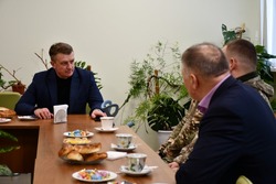Глава администрации Борисовского района встретился с участниками СВО
