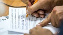 Вячеслав Гладков заслушал доклад о перечислении выплат на спецсчета пострадавшим белгородцам 