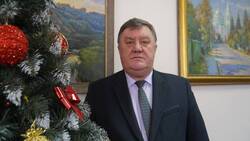 Николай Давыдов поздравил жителей Борисовского района с наступающим Новым годом