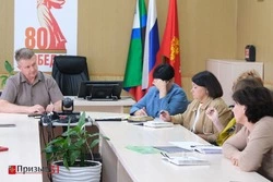 Владимир Переверзев встретился с руководителями образовательных учреждений Борисовского района