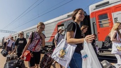 Вячеслав Гладков сообщил об отдыхе в Крыму 13,5 тыс. детей из Белгородской области