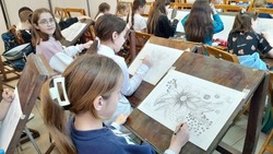 Юные борисовские художники приняли участие в мастер-классе
