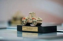 Вячеслав Гладков сообщил о получении регионом очередной награды «Золотой каток»