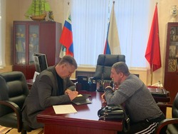 Владимир Переверзев провёл очередной приём жителей Борисовского района