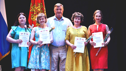 Медработники Борисовского района получили награды в преддверии профессионального праздника