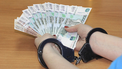 Судебный пристав обокрала жителей Борисовки на 1,5 млн рублей