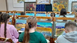 Борисовский художник Александр Иванов провёл мастер-класс 