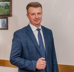 Владимир Переверзев поздравил борисовцев с Международным днём защиты детей