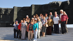 Борисовские ветераны посетили мемориал «В честь героев Курской битвы»
