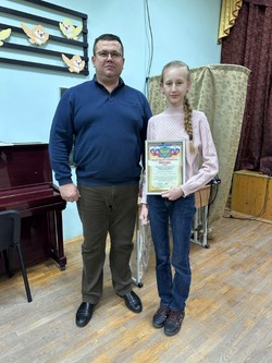 Валерий Вашура наградил победителей муниципального этапа Всероссийской олимпиады школьников