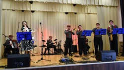 Вокально-инструментальный ансамбль «Всё, что было» представил концертную программу в селе Грузское 