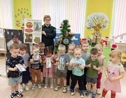 Борисовские дошкольники присоединились к акции «Ёлочка, живи!»