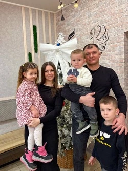 В кругу близких и родных. Как борисовские многодетные семьи праздную Рождество