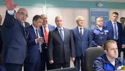 Владимир Путин запустил новый цех на Лебединском ГОКе